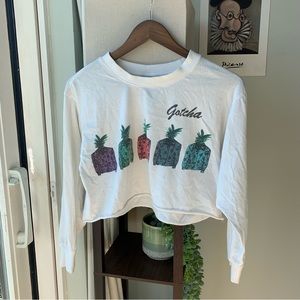UO Gotcha Retro Cropped Long Sleeve with Pineapple Graphics Women's Small